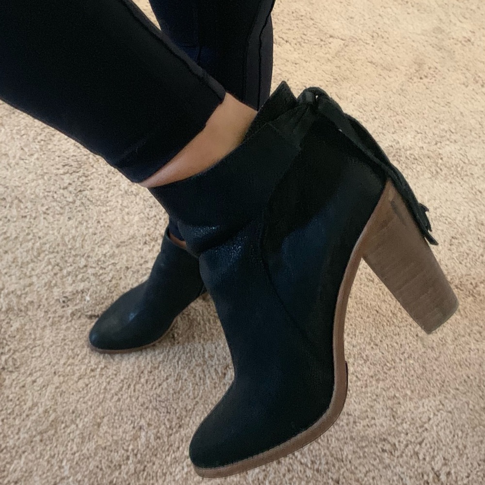 Vince Camuto Black Booties - Size 9